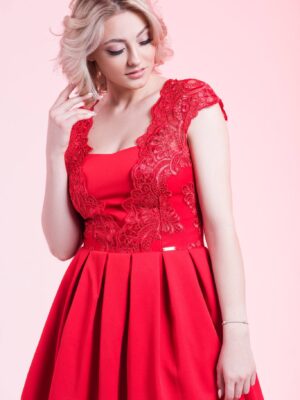 R219 Piros menyecske ruha